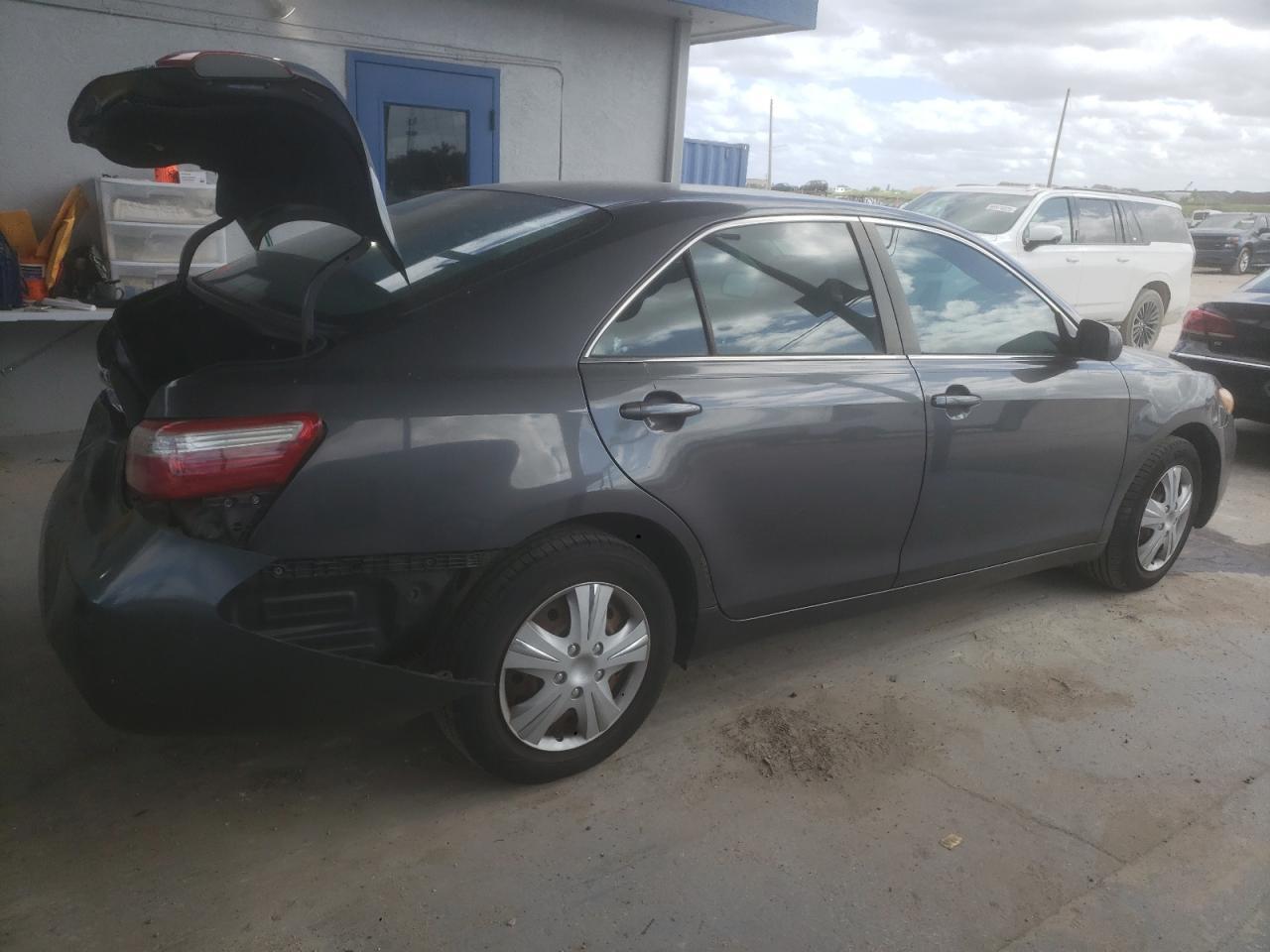 2009 TOYOTA CAMRY