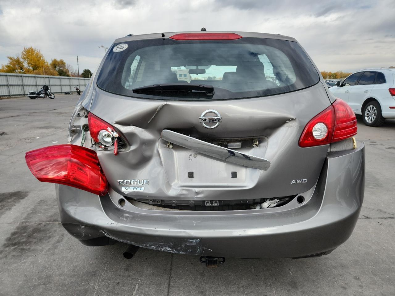 2014 NISSAN ROGUE