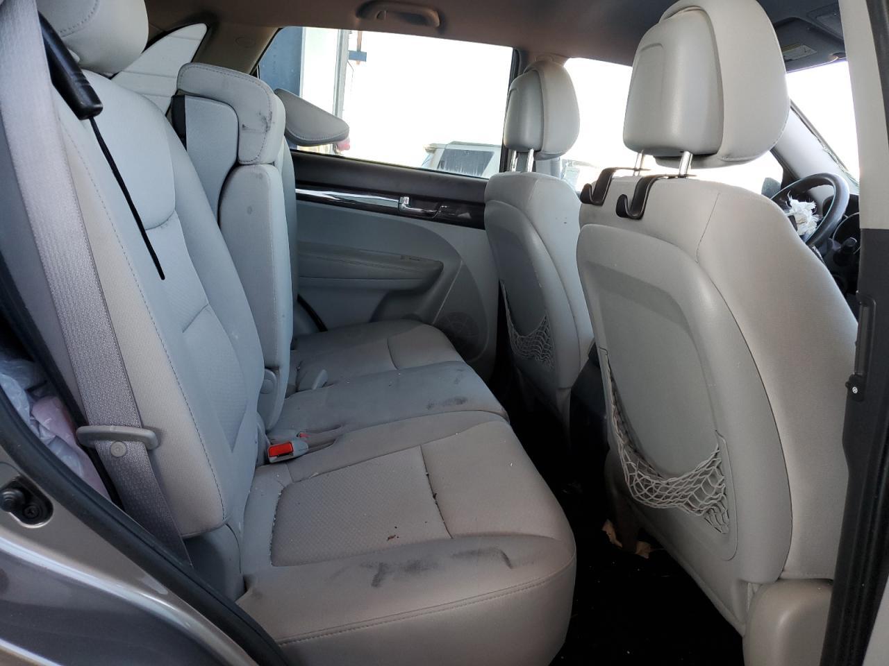 2013 KIA SORENTO