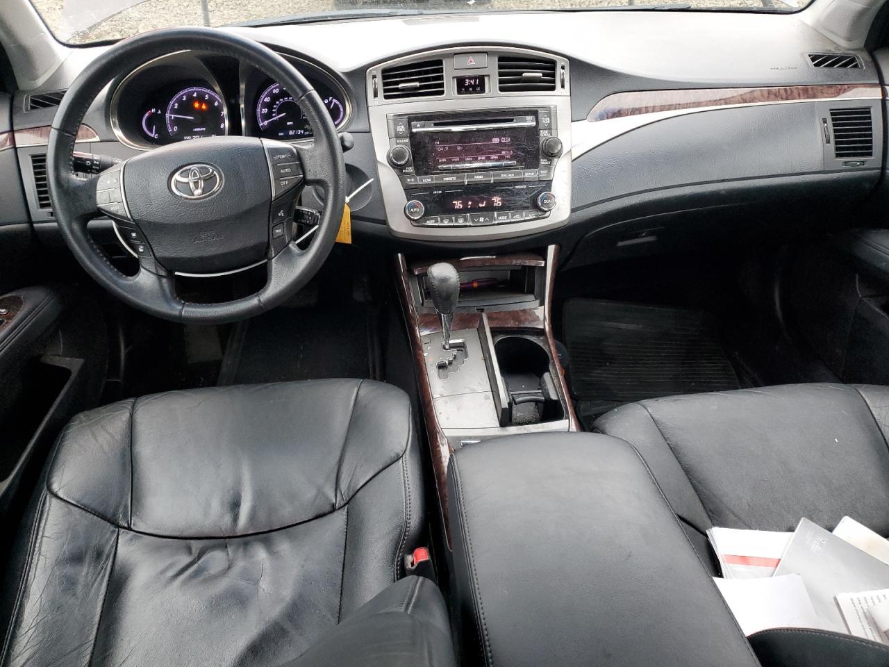 2012 TOYOTA Avalon
