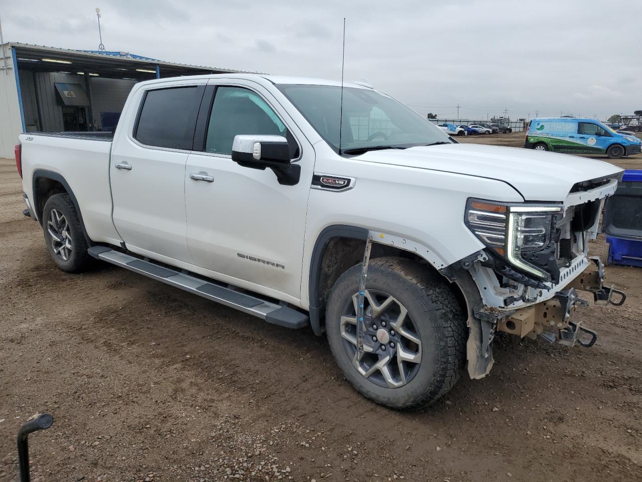 2023 GMC Sierra