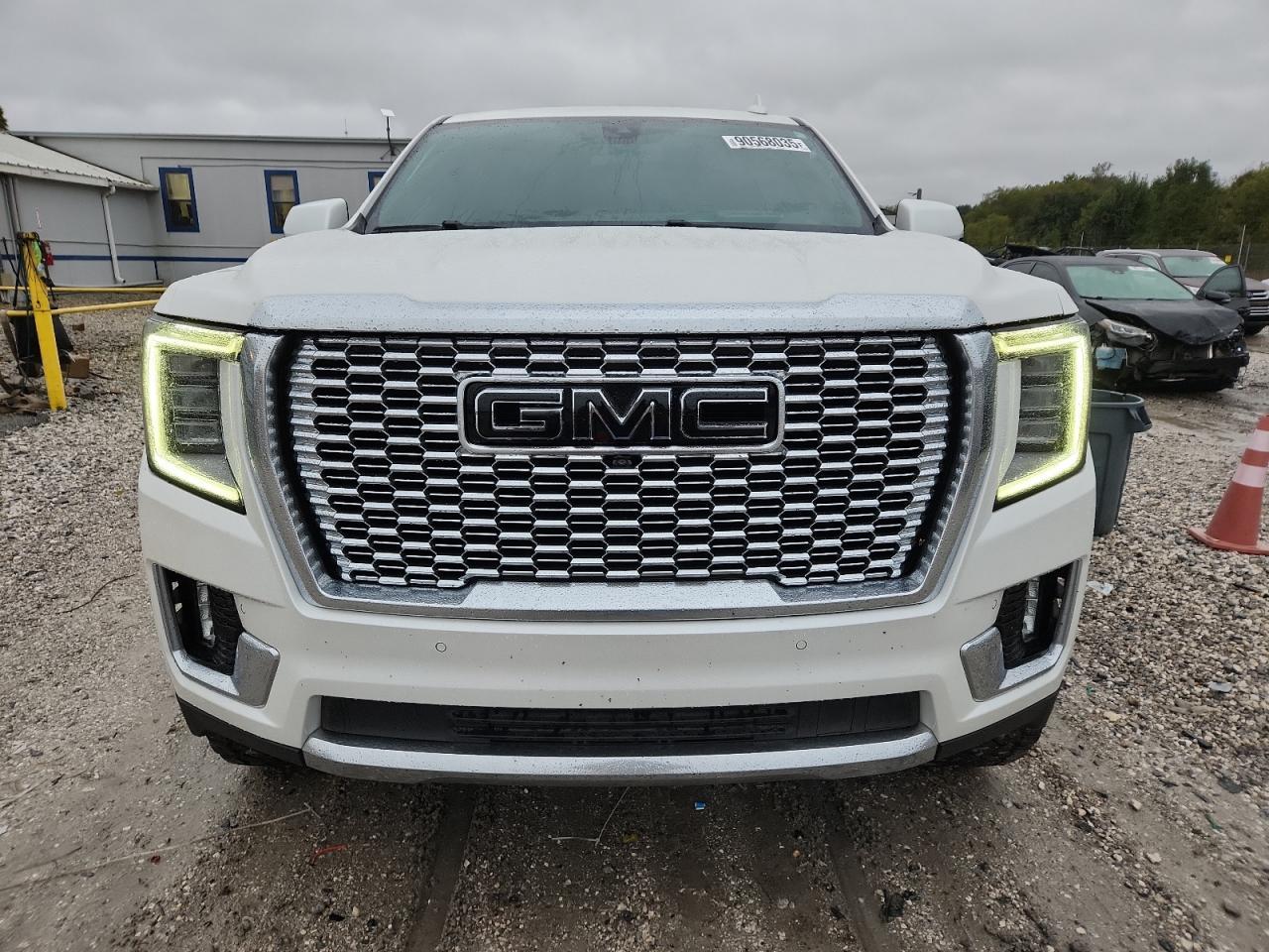 2022 GMC Yukon