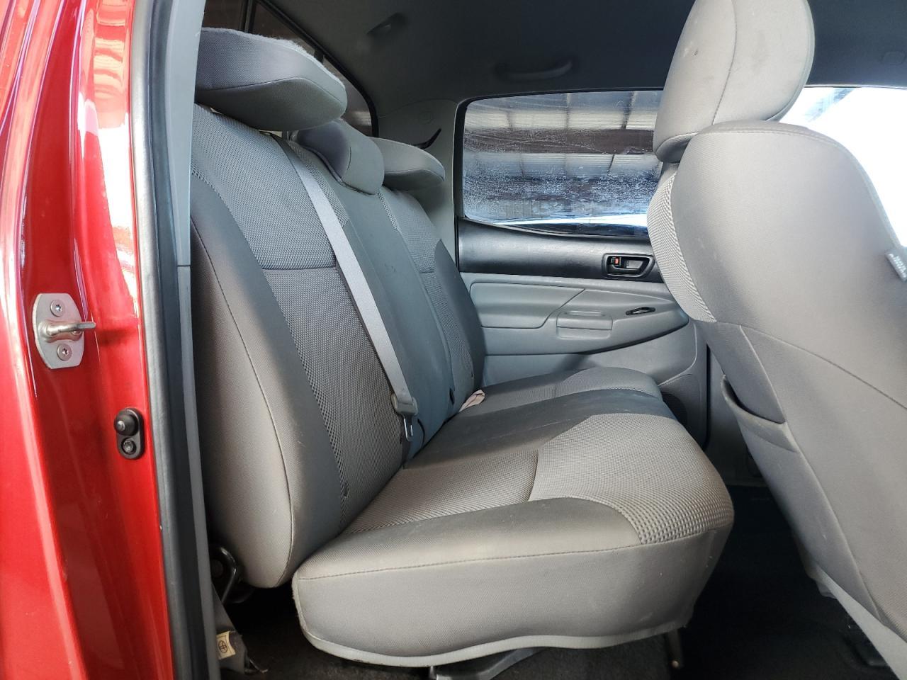 2012 TOYOTA TACOMA
