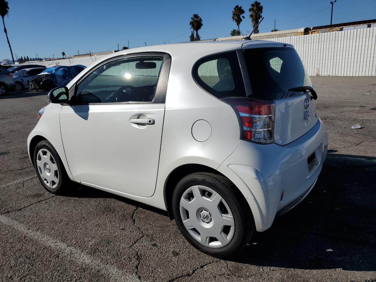 2012 TOYOTA SCION