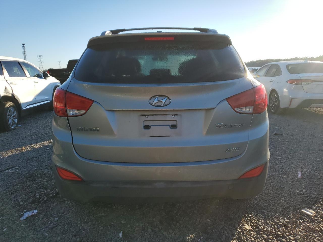 2012 HYUNDAI TUCSON