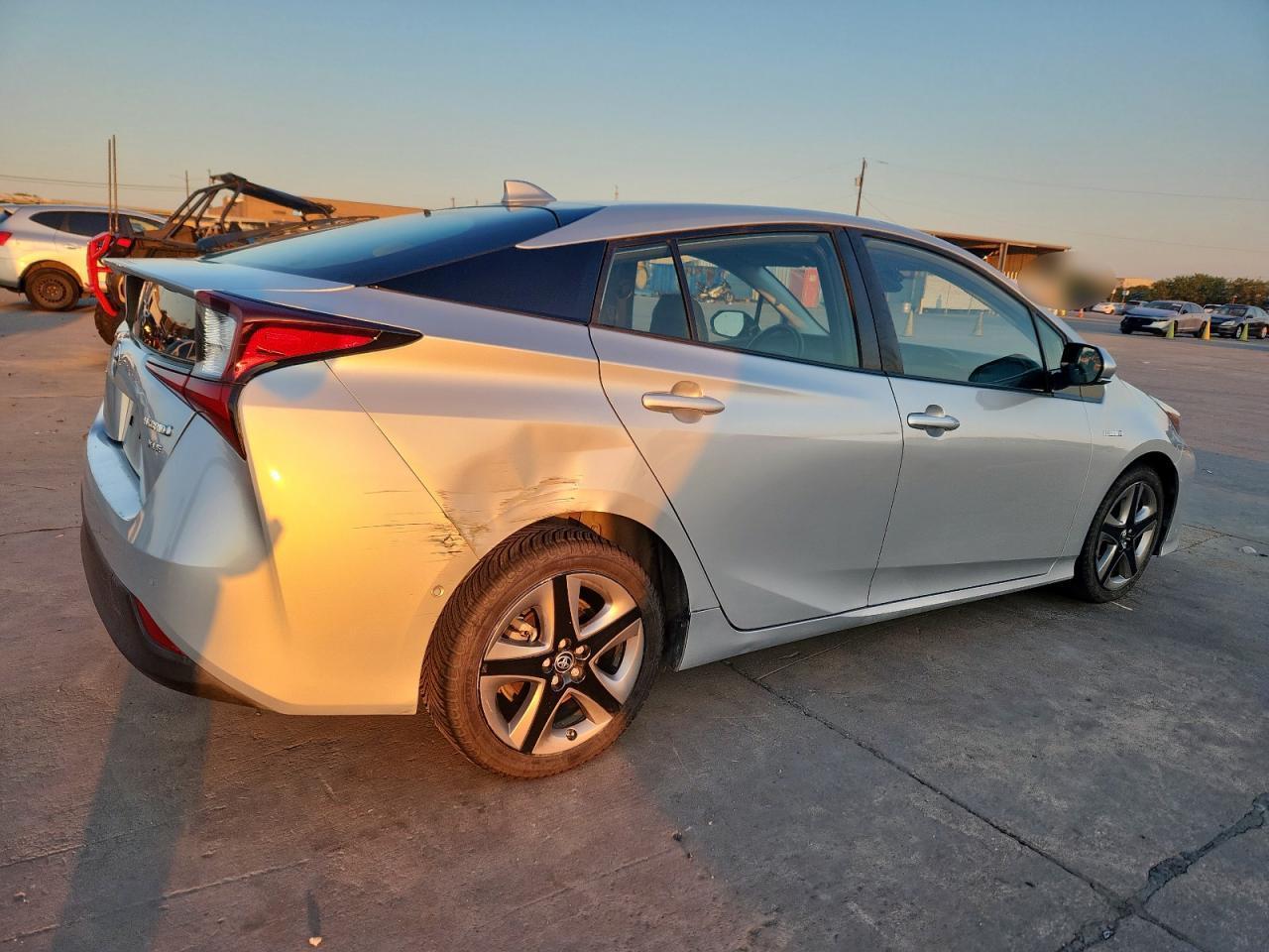 2020 TOYOTA PRIUS