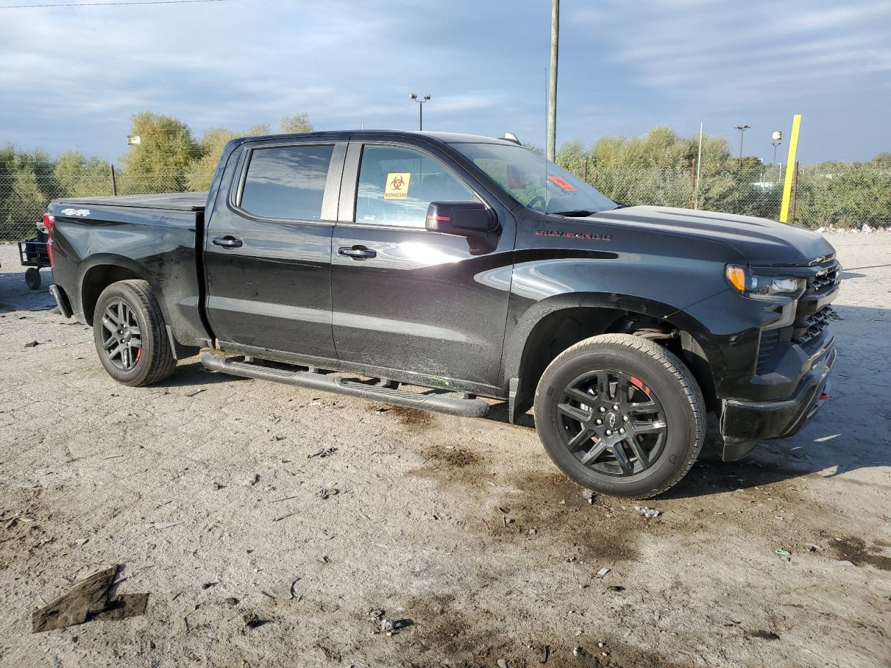2023 CHEVROLET Silverado