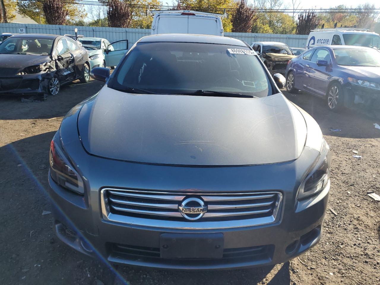 2014 NISSAN Maxima