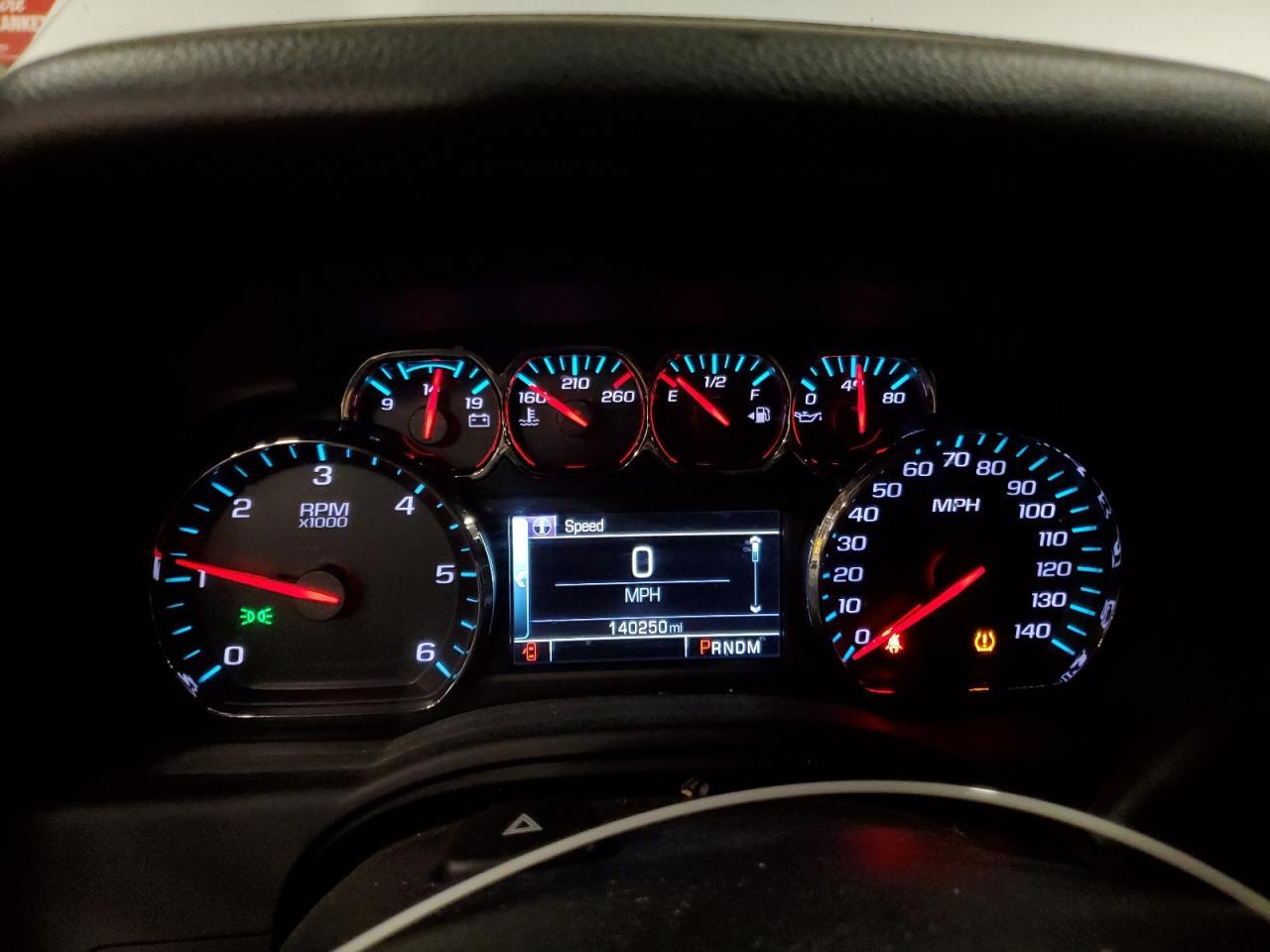 2015 CHEVROLET Suburban