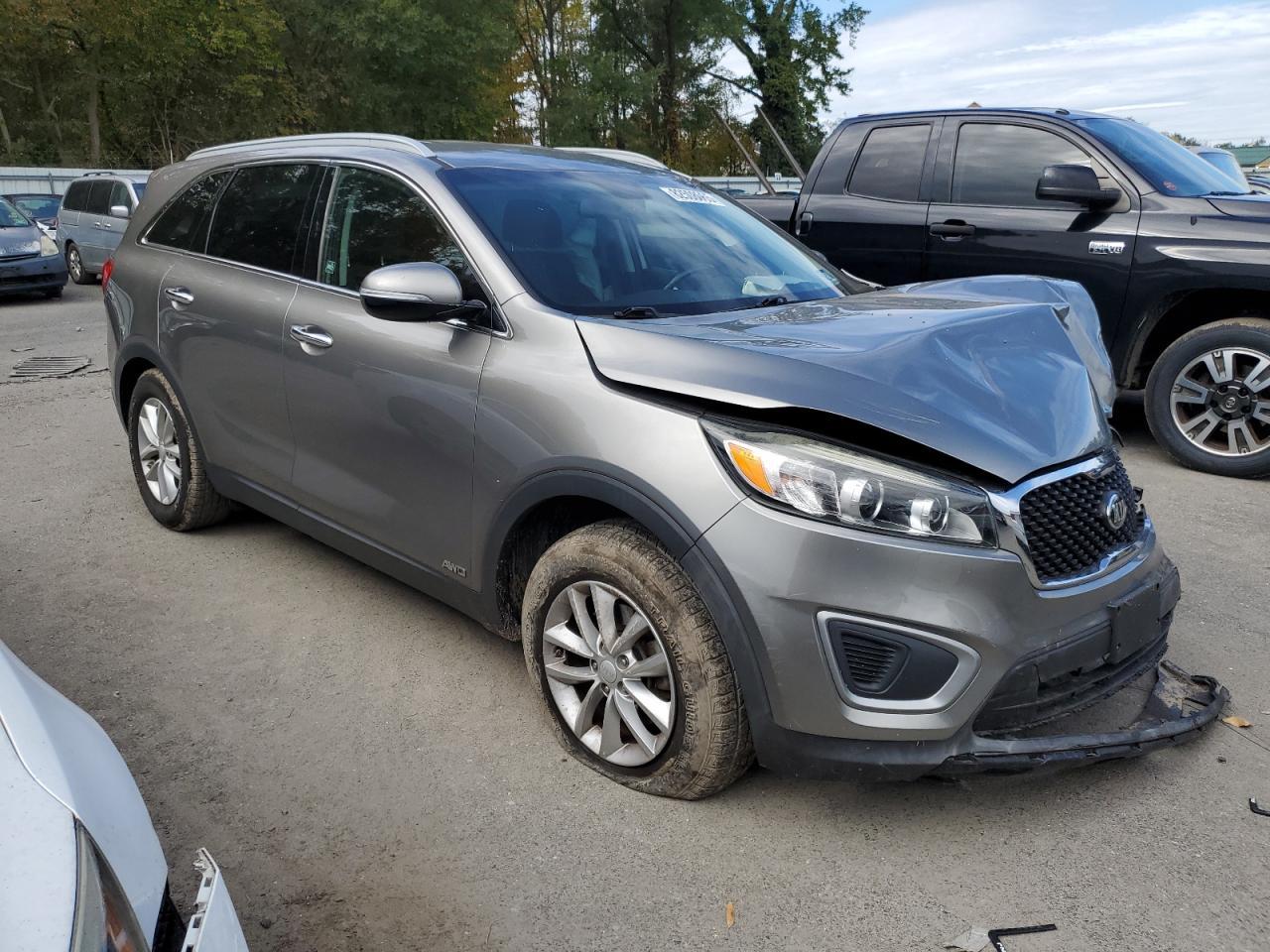 2017 KIA SORENTO