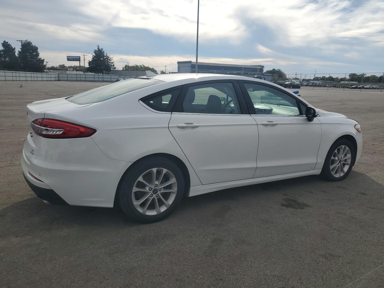 2020 FORD FUSION