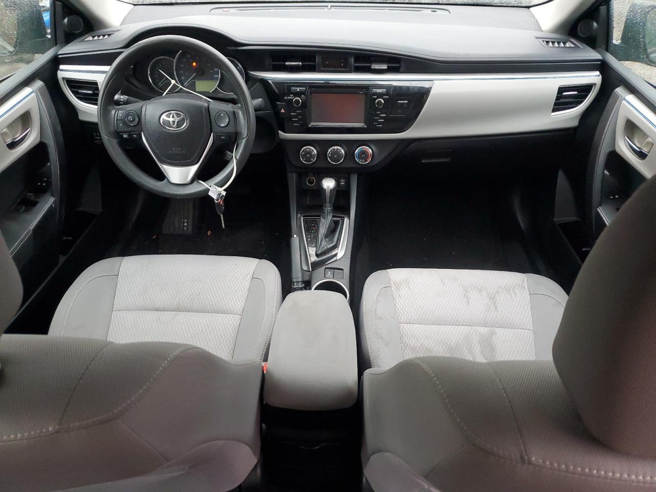 2015 TOYOTA COROLLA