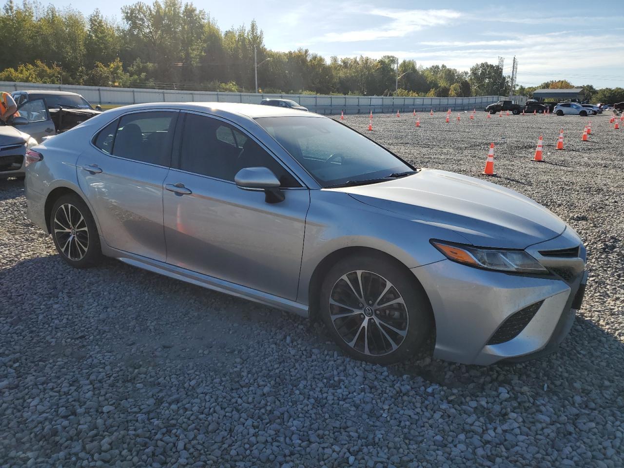 2018 TOYOTA CAMRY