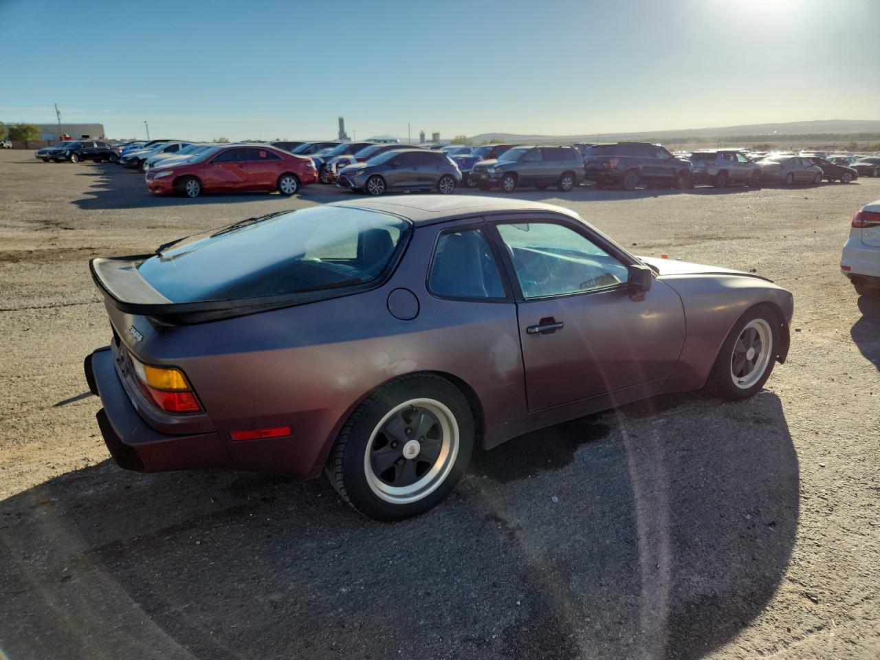 1986 PORSCHE 944