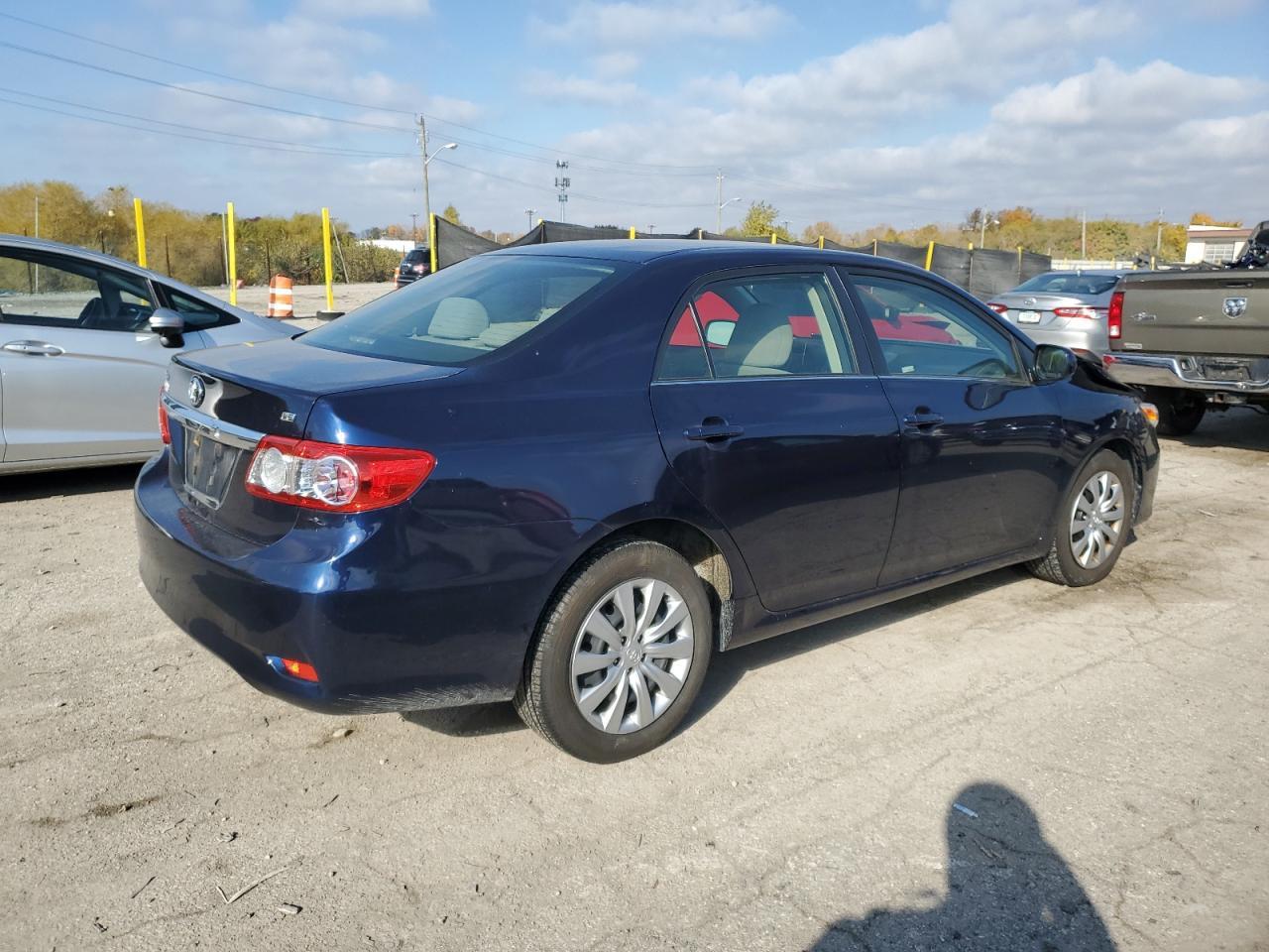 2013 TOYOTA COROLLA