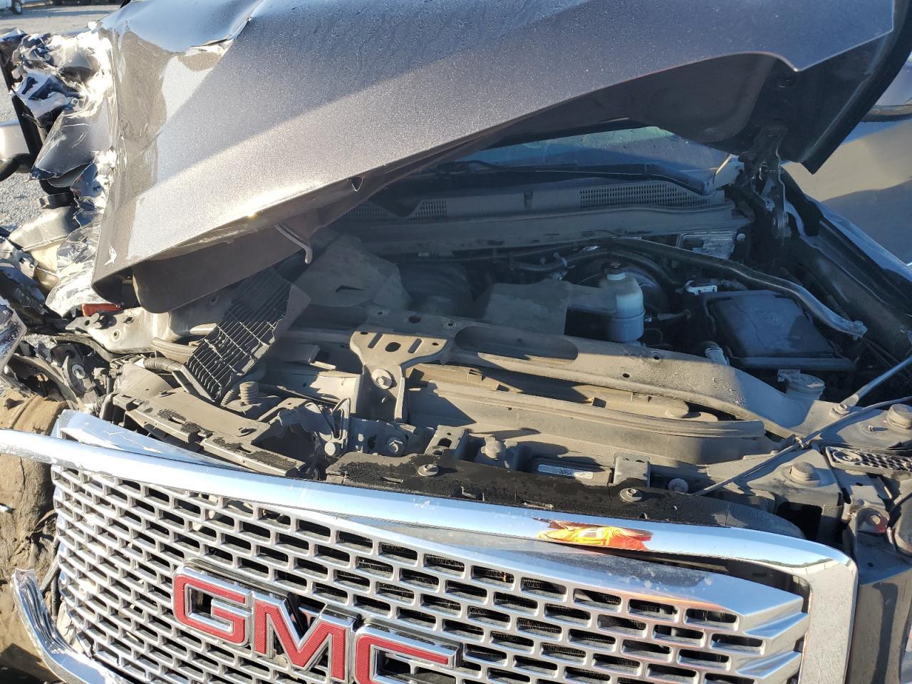 2016 GMC Yukon