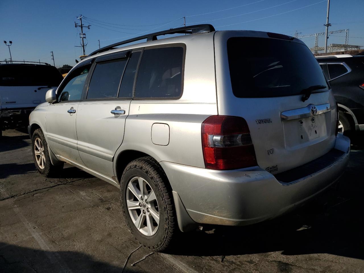 2006 TOYOTA HIGHLANDER