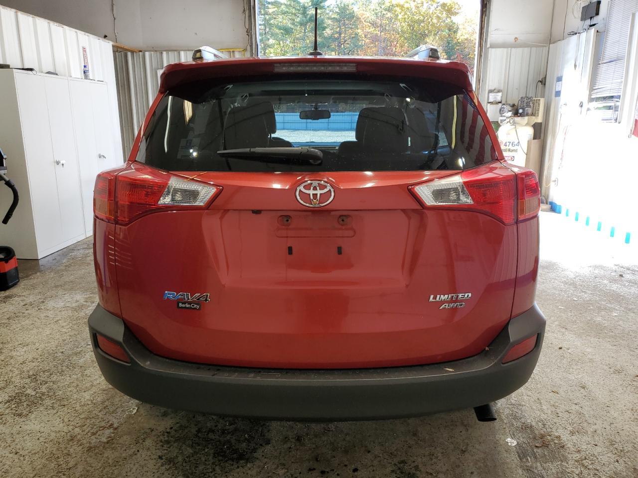 2015 TOYOTA RAV4