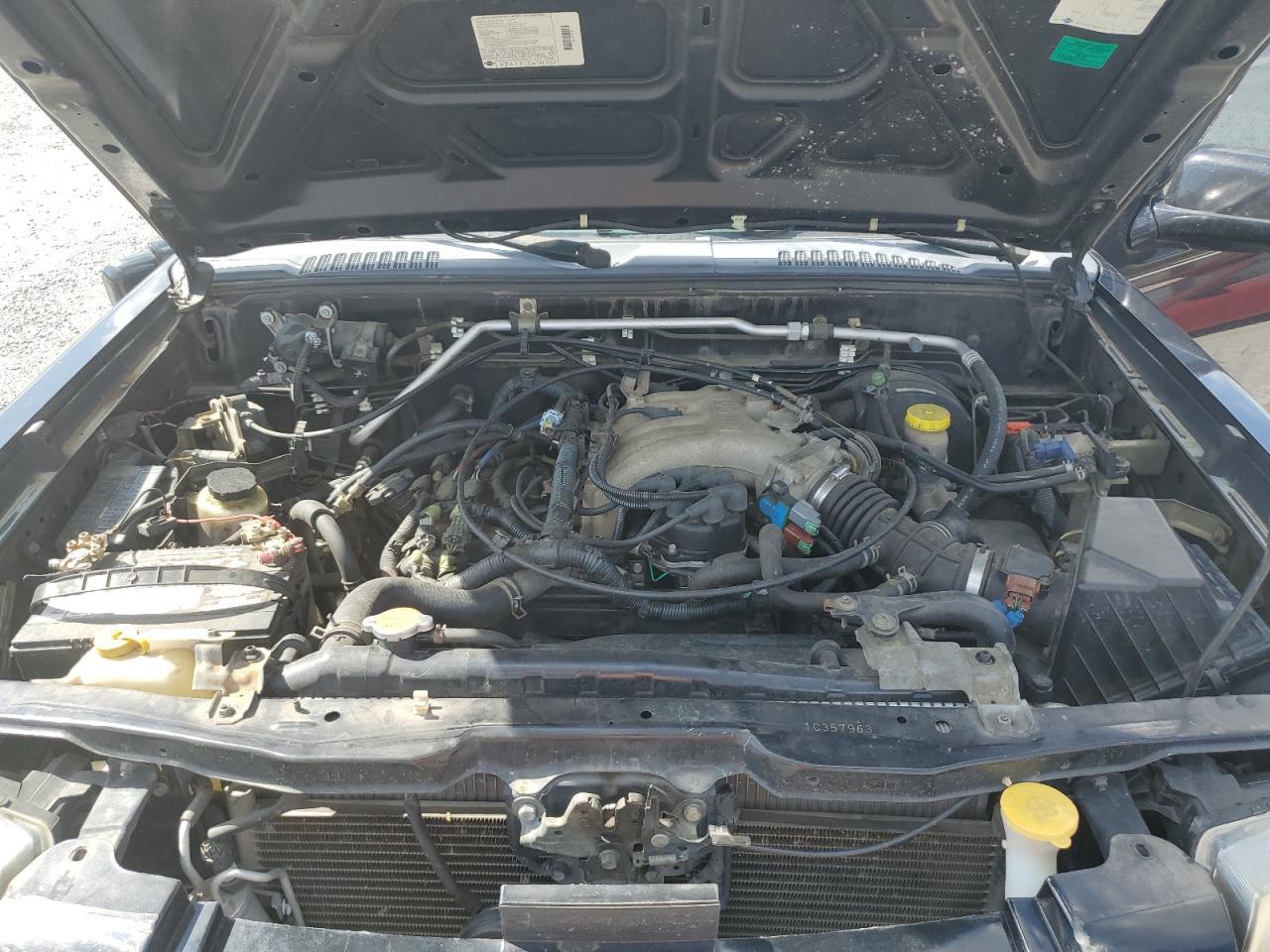 2001 NISSAN Frontier