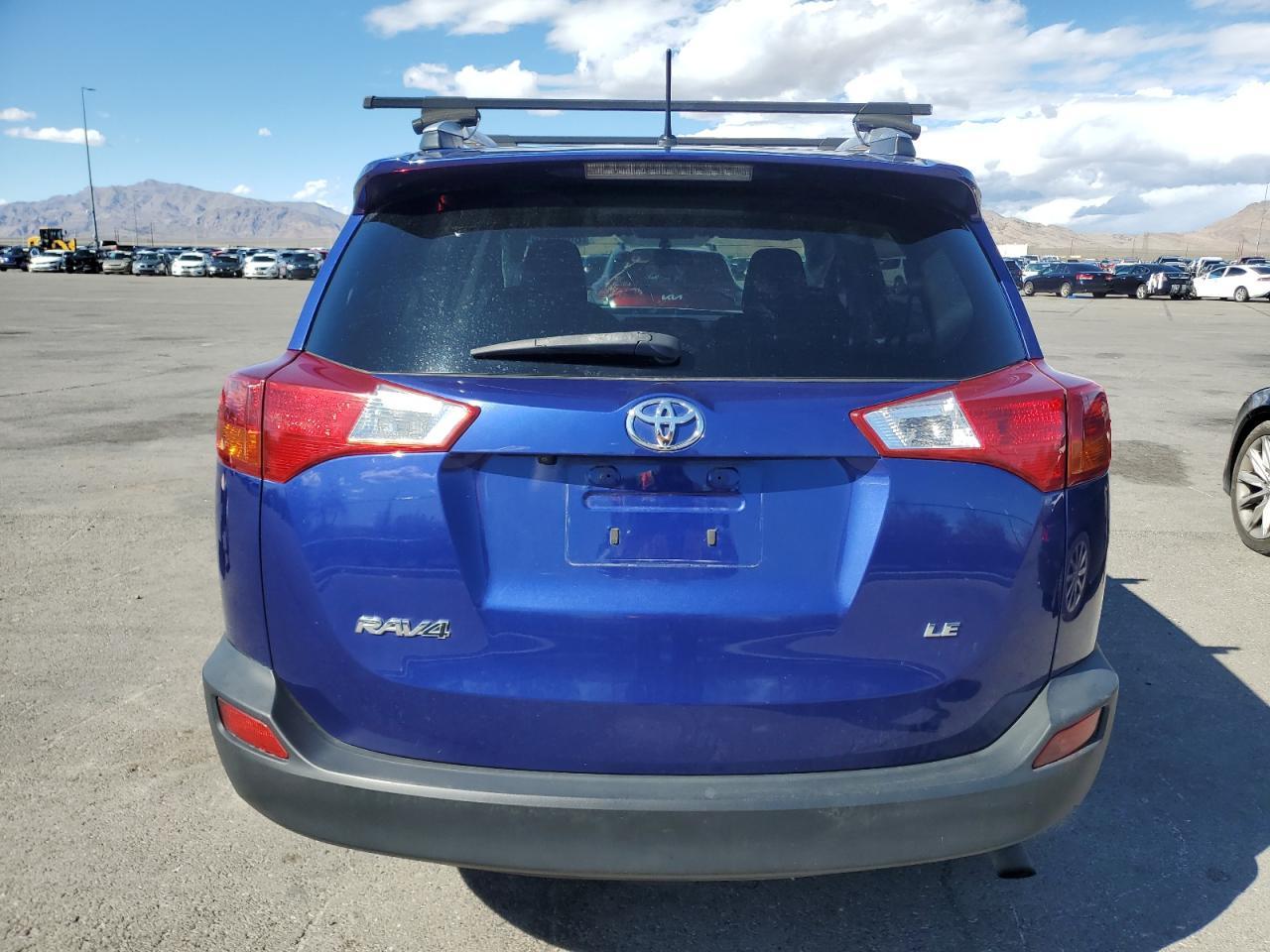 2015 TOYOTA RAV4