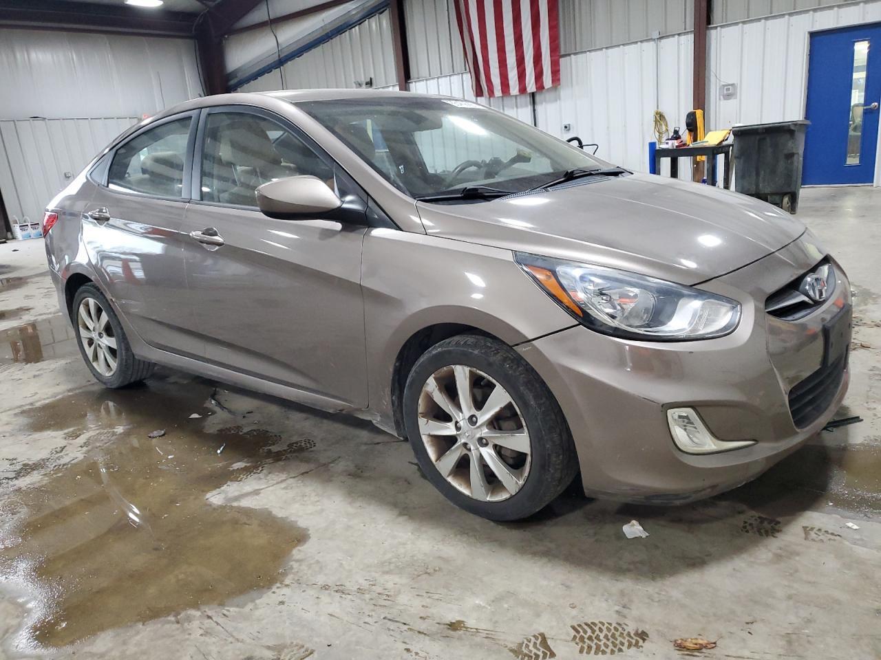 2012 HYUNDAI ACCENT