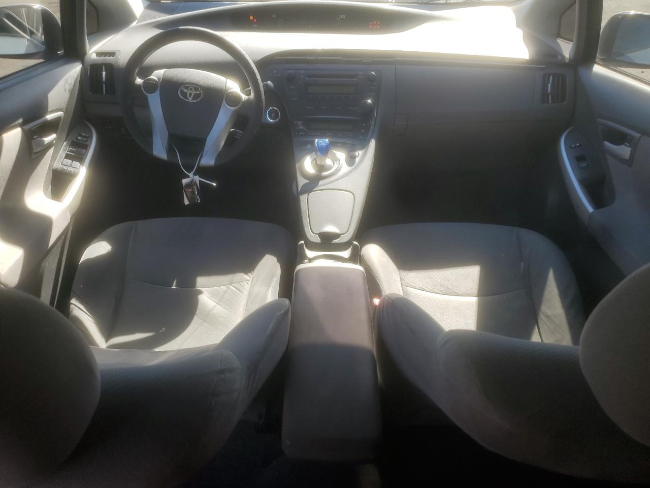 2010 TOYOTA PRIUS