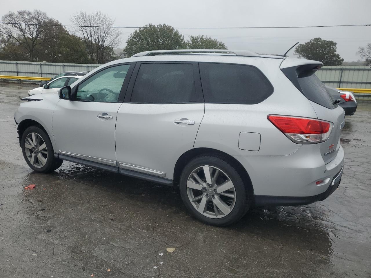 2013 NISSAN PATHFINDER