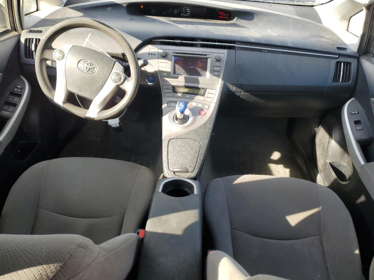 2015 TOYOTA PRIUS