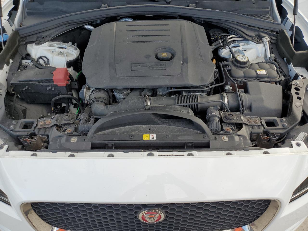 2018 JAGUAR F-Pace