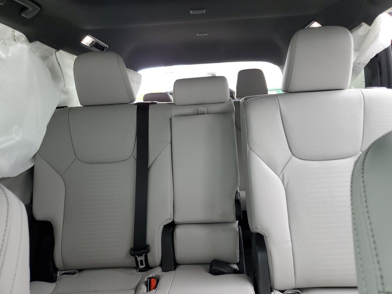 2025 LEXUS Tx