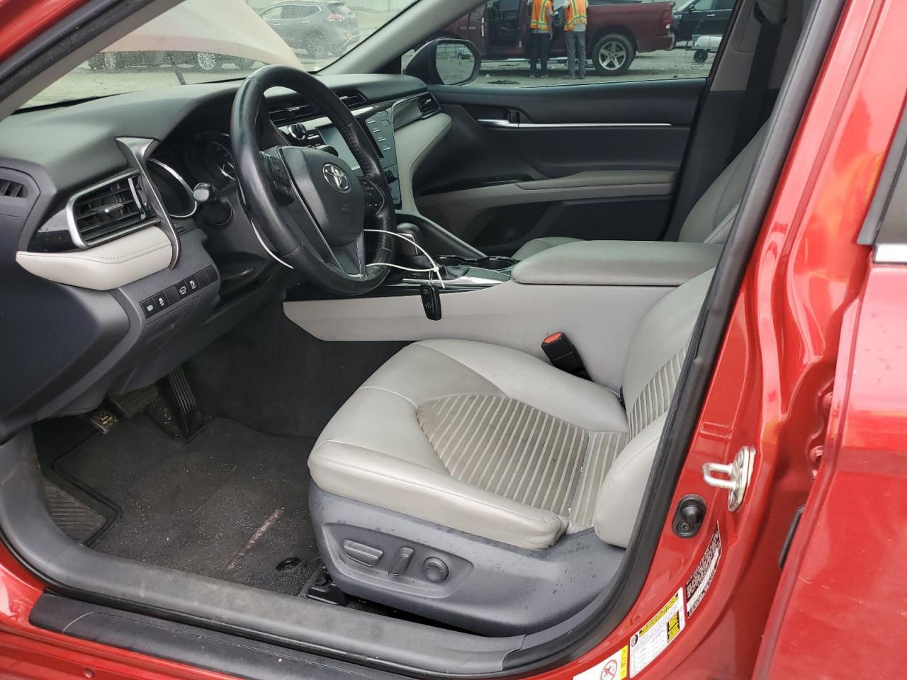 2019 TOYOTA CAMRY
