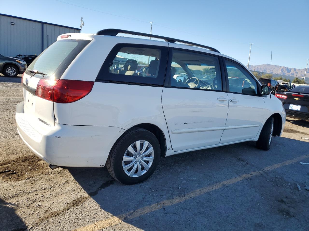 2006 TOYOTA SIENNA