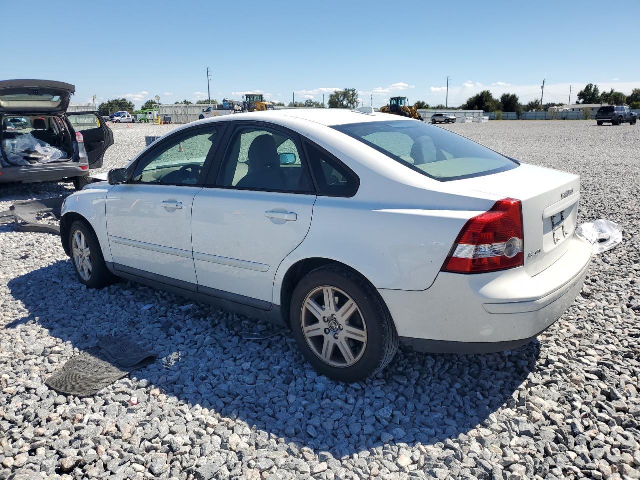 2006 VOLVO S40