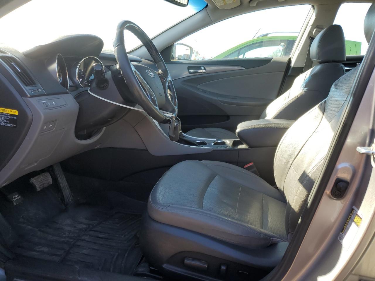 2012 HYUNDAI SONATA