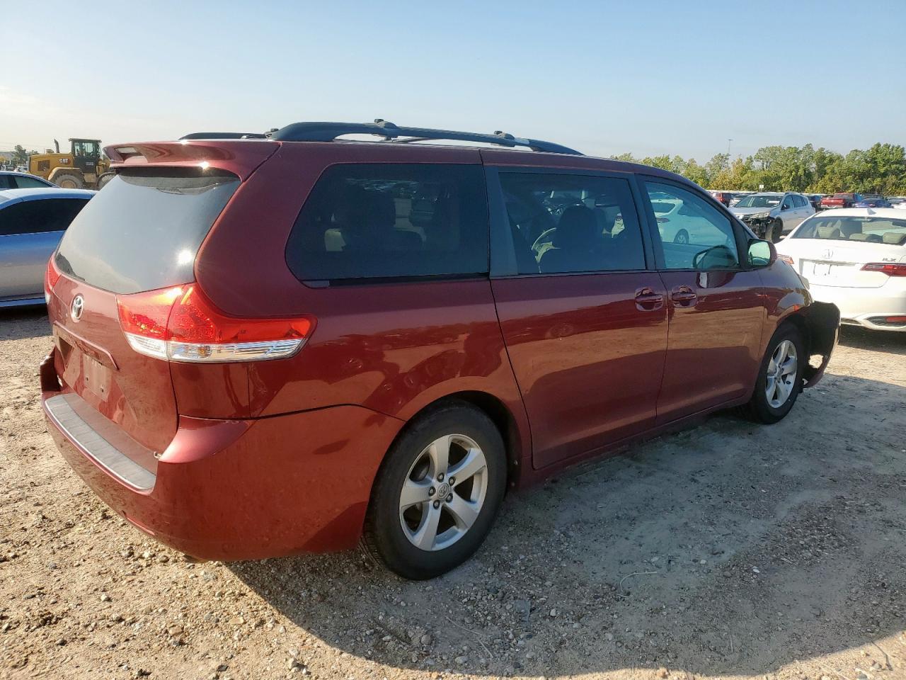 2014 TOYOTA SIENNA