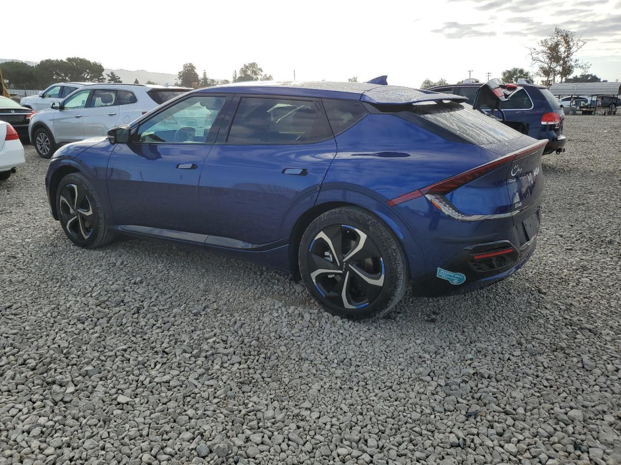 2024 KIA EV6