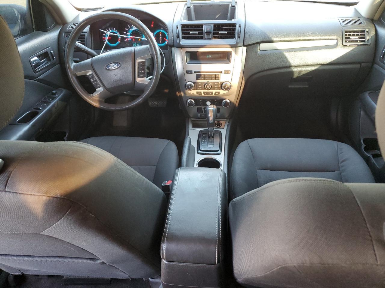 2011 FORD FUSION