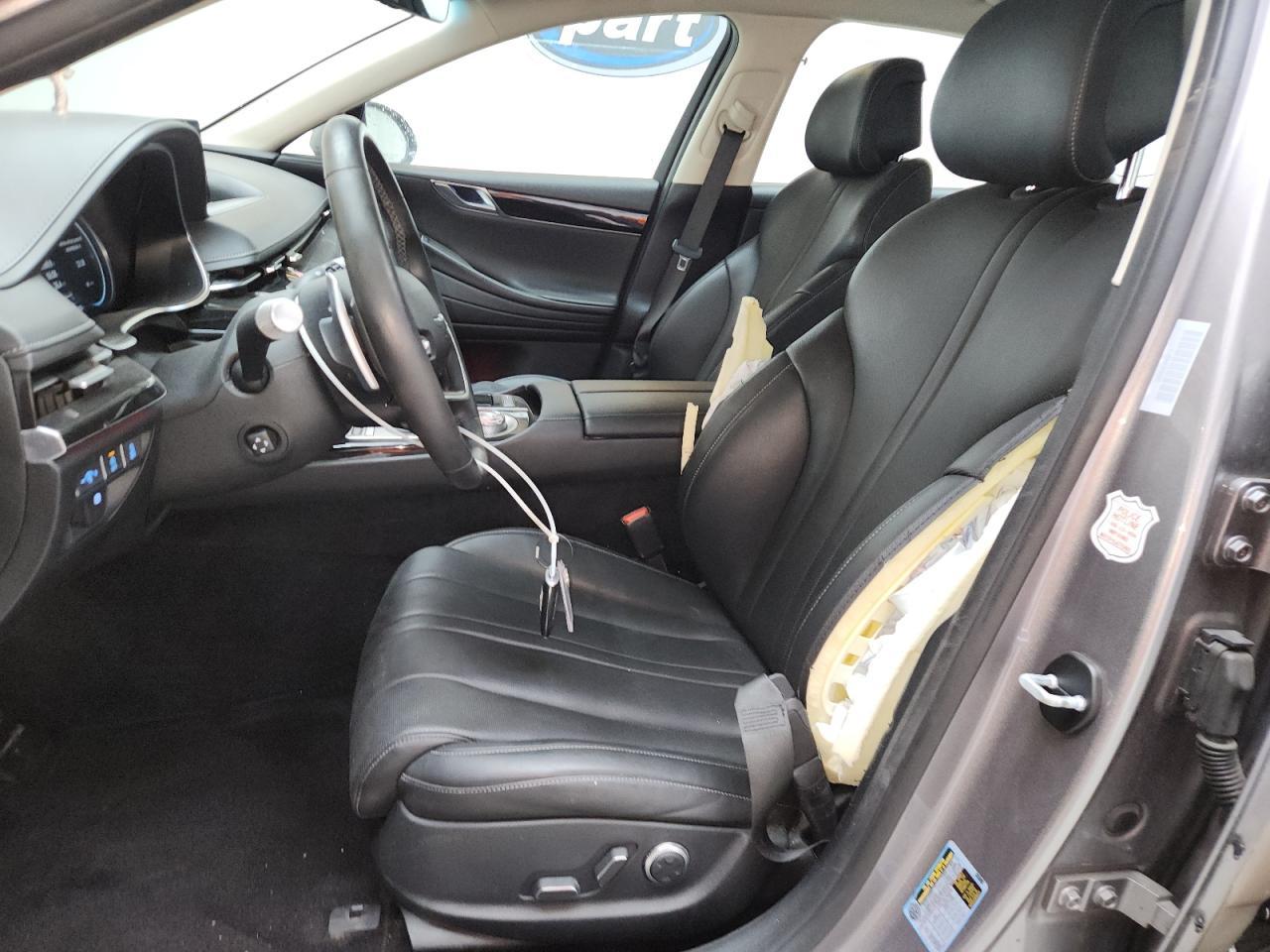 2023 GENESIS G80