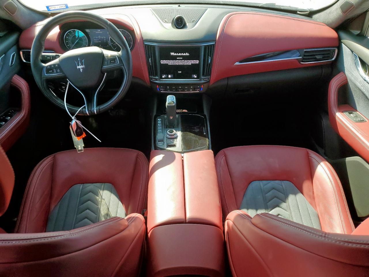 2023 MASERATI Levante