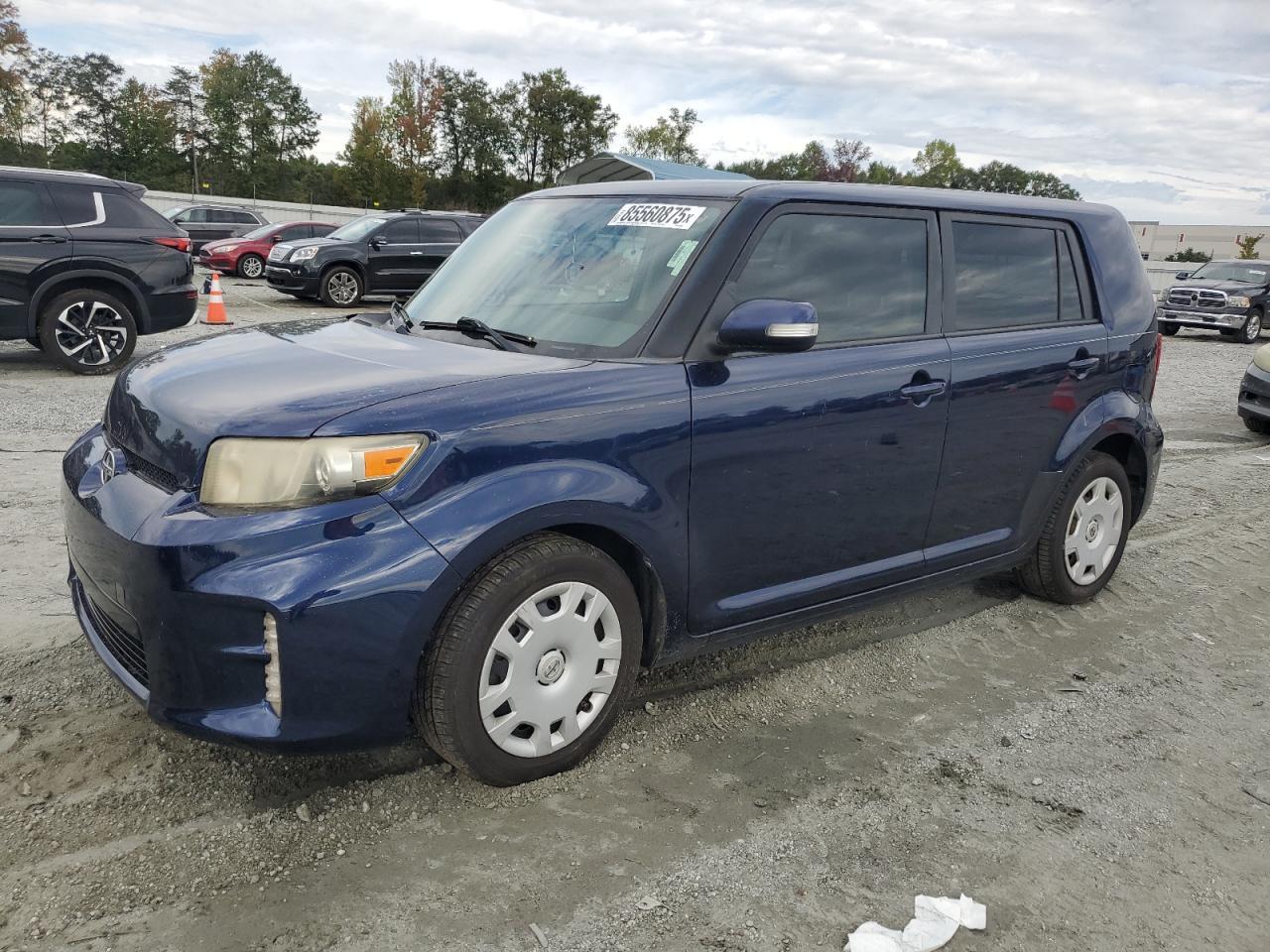 2015 TOYOTA SCION