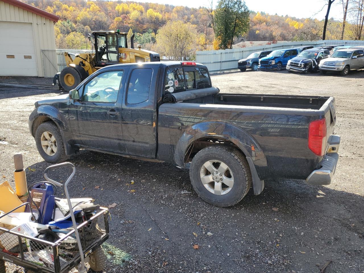 2012 NISSAN Frontier