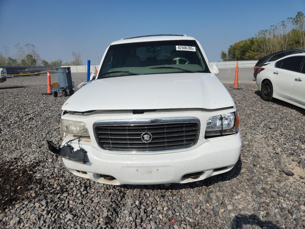 2000 CADILLAC ESCALADE