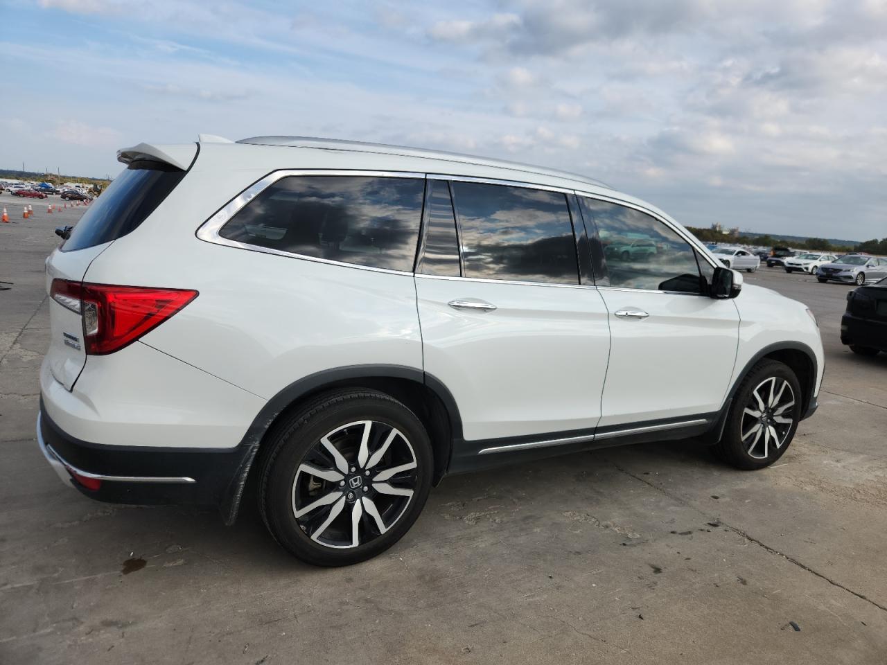 2020 HONDA PILOT