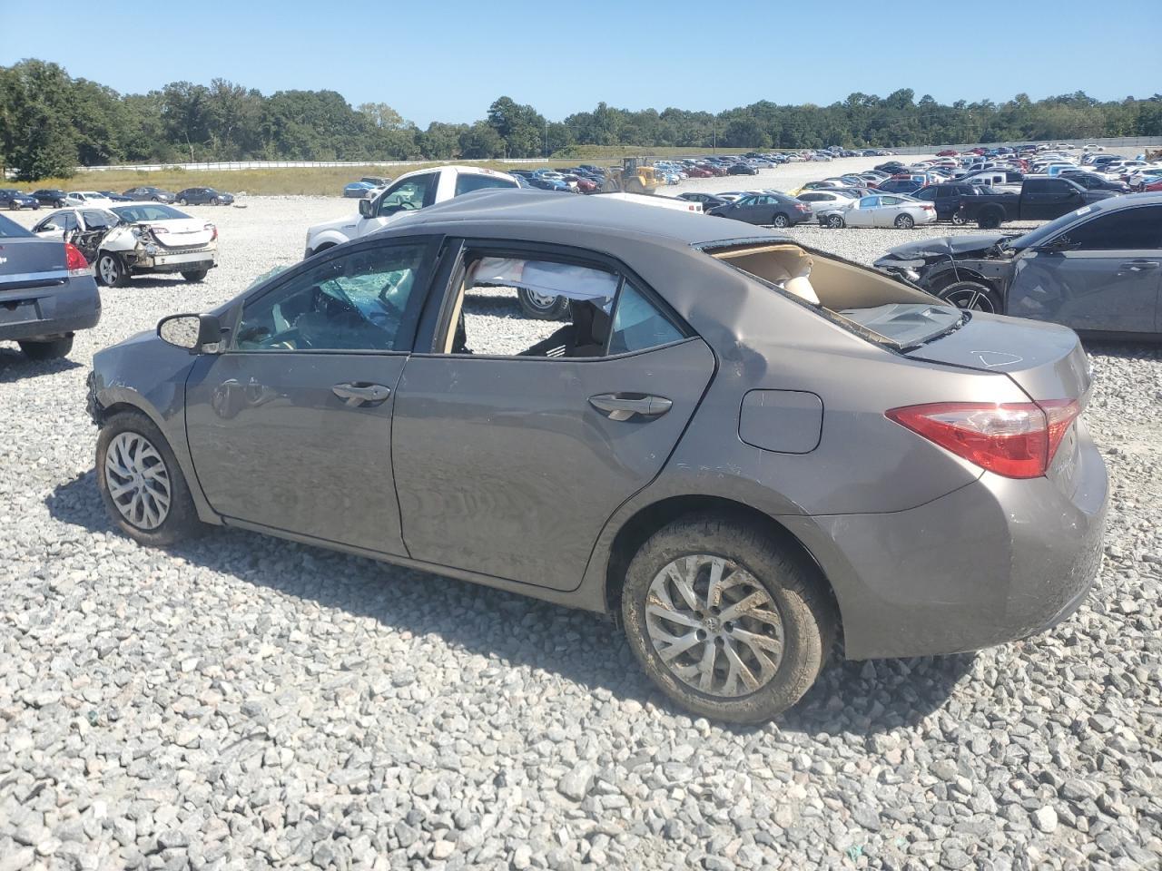 2017 TOYOTA COROLLA