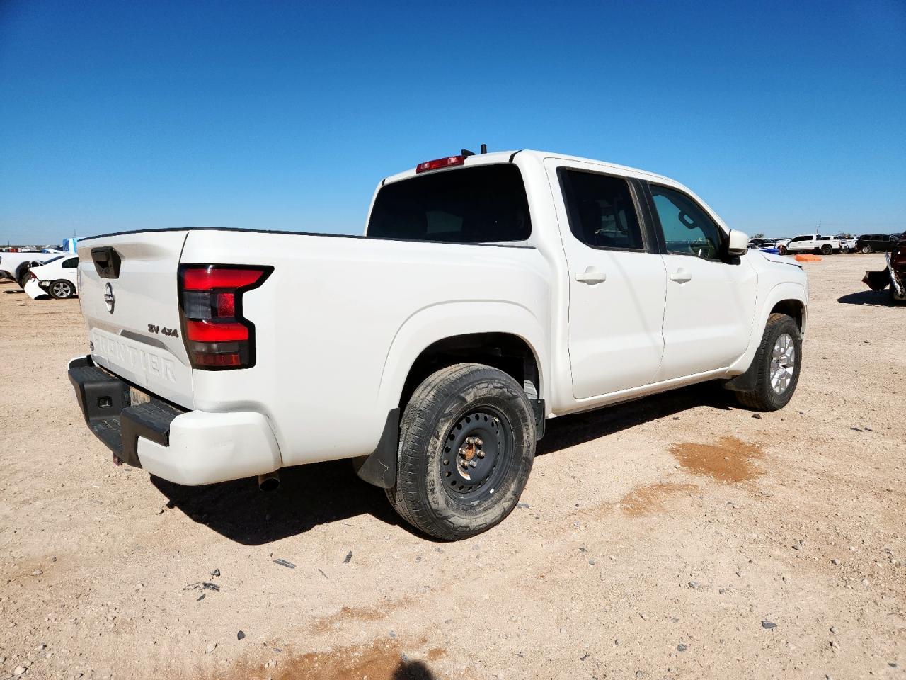 2023 NISSAN Frontier