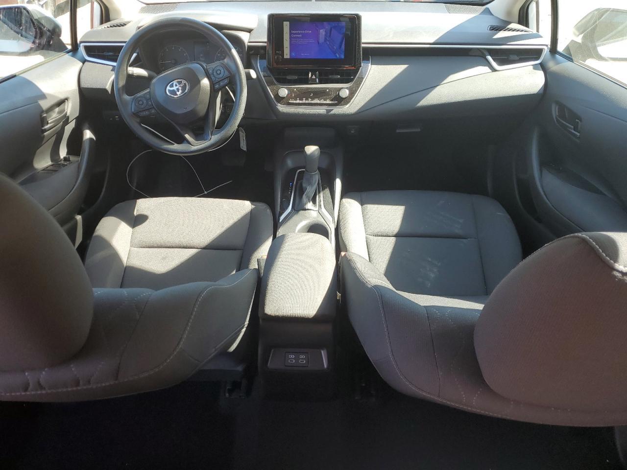2025 TOYOTA COROLLA
