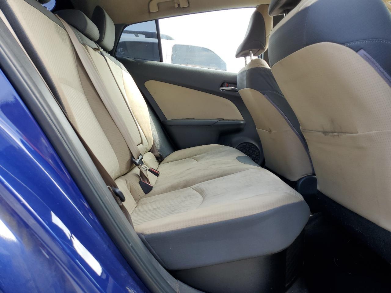 2016 TOYOTA PRIUS