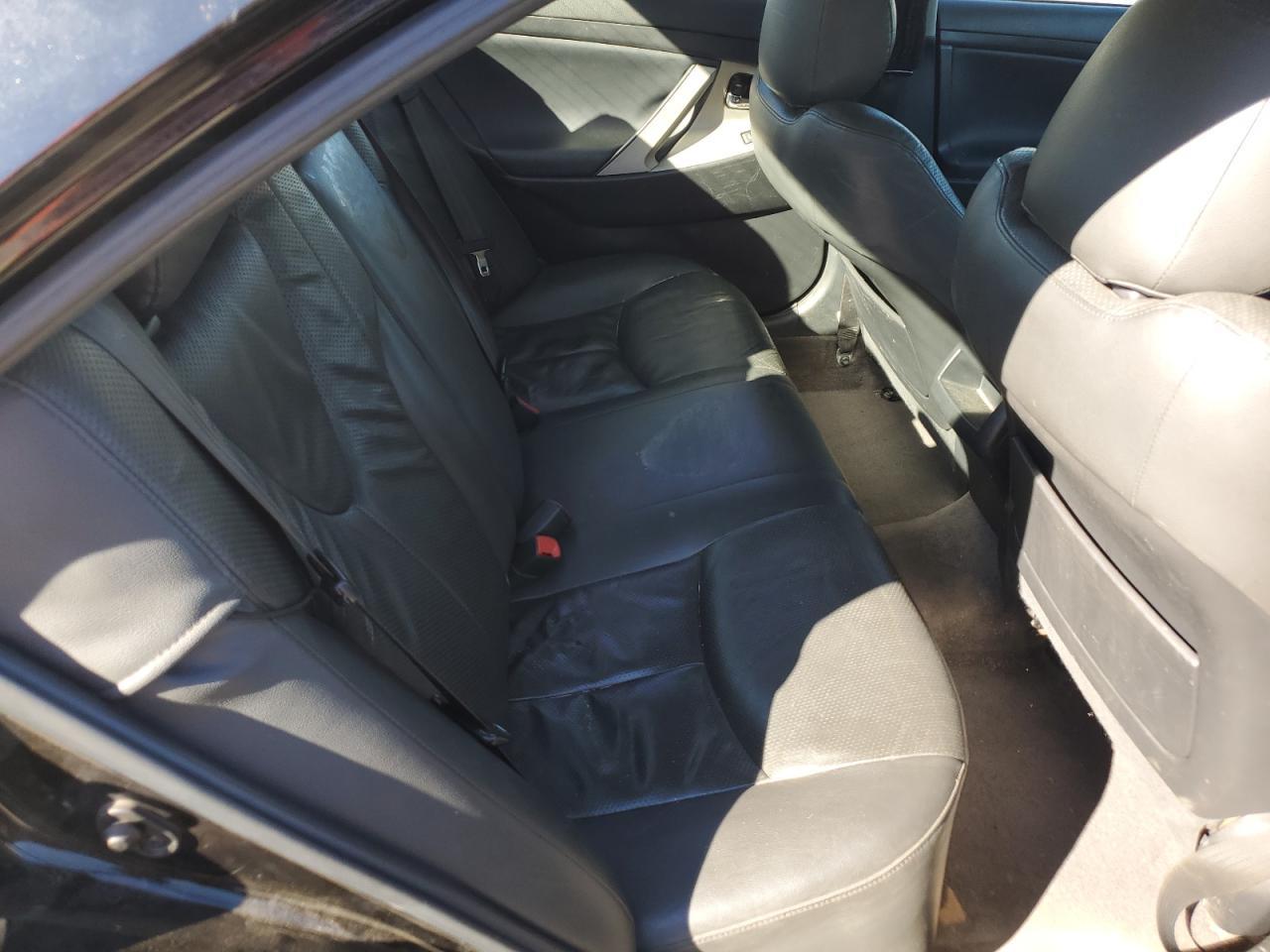 2011 TOYOTA CAMRY