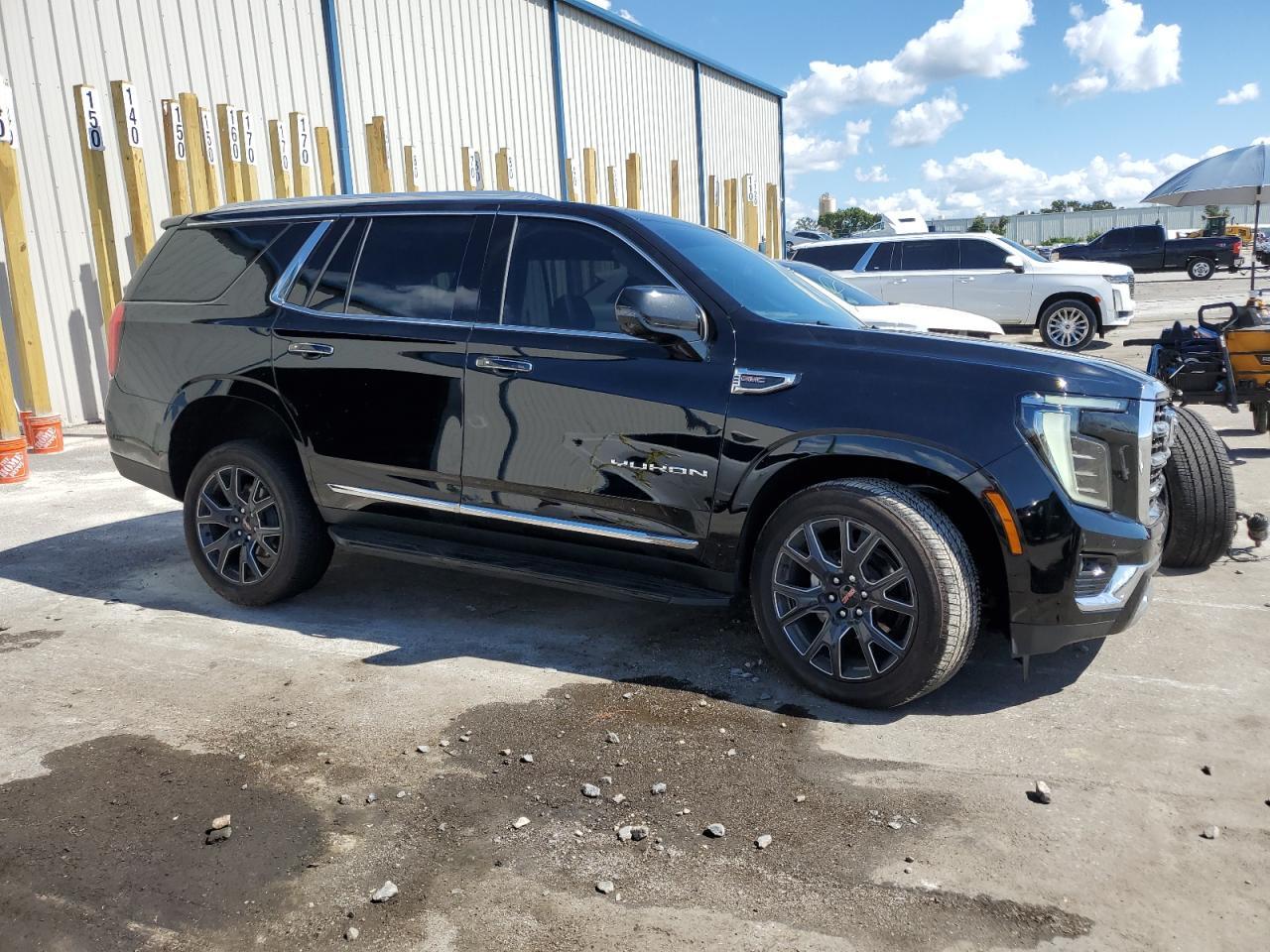 2025 GMC Yukon