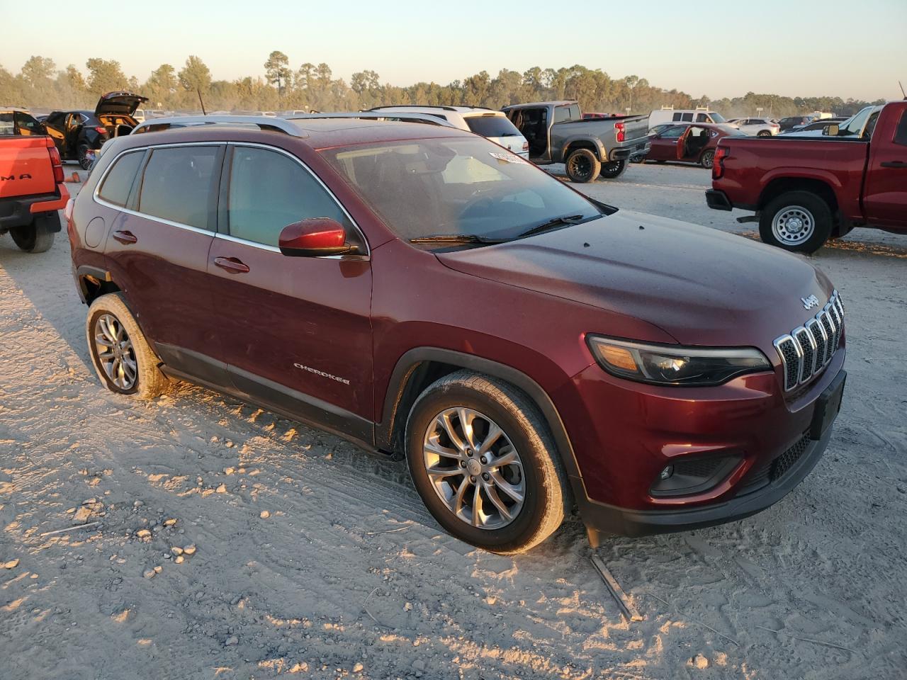 2019 JEEP CHEROKEE